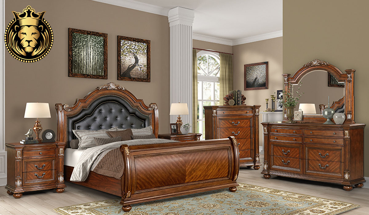Royal Wooden Handcrafted Bedroom Set In Teak Wood With Antique